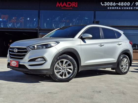 HYUNDAI TUCSON 1.6 16V T-GDI GASOLINA GLS ECOSHIFT HYUNDAI TUCSON 1.6 16V T-GDI GASOLINA GLS ECOSHIFT
